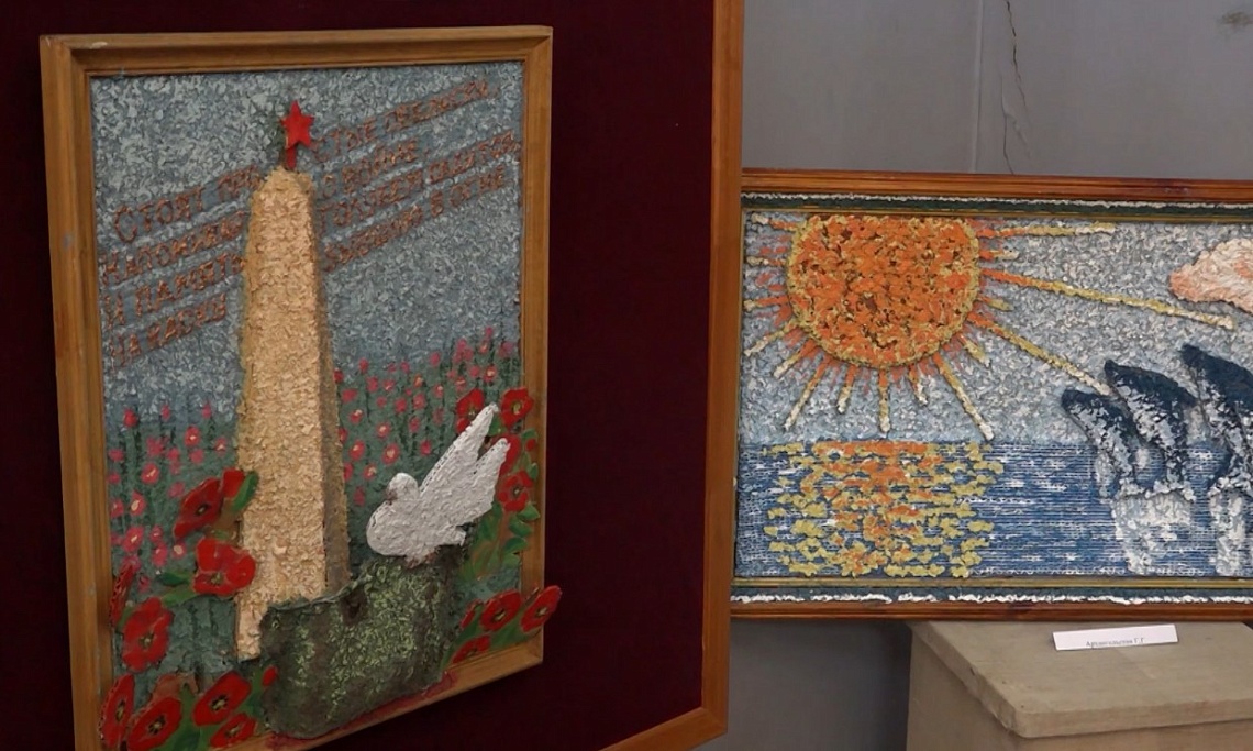 В Пензенском музее народного творчества открылась выставка работ детей войны